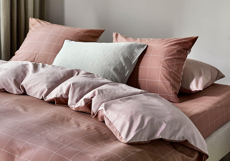 shopthelook-duvet-cover-set-cotton-tencel-blush-windowpane2-_2_